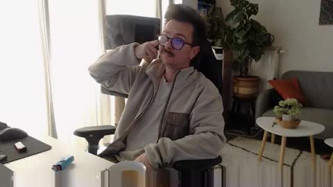 cream36 online show from April 13, 2026, 8:53 am