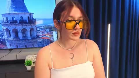 May online show from October 3, 2025, 8:17 pm
