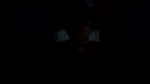 winsorisaac7 online show from May 17, 2026, 6:44 am