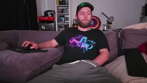 winter117 online show from November 7, 2025, 12:10 am