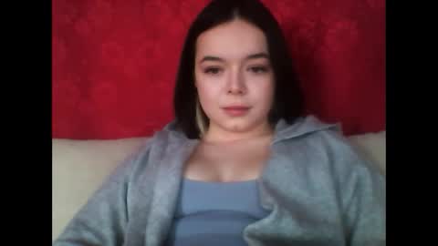 Emma  online show from January 4, 2025, 12:27 pm