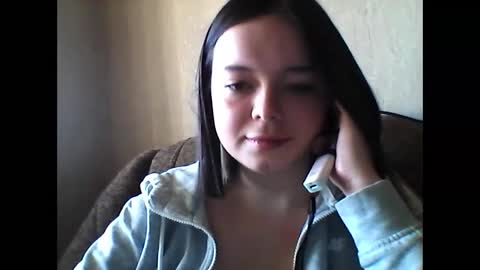 Emma  online show from February 10, 2025, 1:22 pm