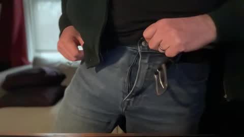 wintyr online show from January 27, 2025, 9:44 pm