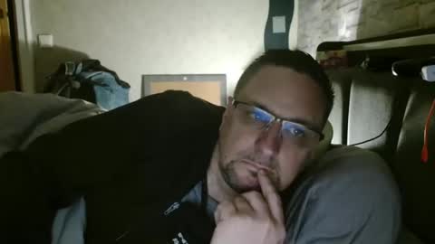 Snapshot of wirzwei8883 chatting on February 28, 2026, 8:43 pm Dirty online show from February 28, 2026, 8:43 pm