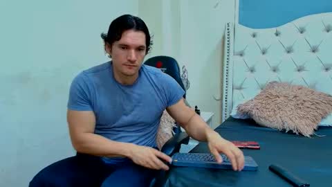 Wiston online show from February 24, 2026, 12:47 pm