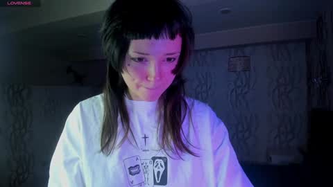 Snapshot of witches_curves chatting on December 20, 2024, 7:17 pm Nemo online show from December 20, 2024, 7:17 pm