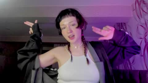 Snapshot of witches_curves chatting on December 23, 2024, 8:36 pm Nemo online show from December 23, 2024, 8:36 pm