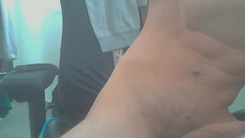 wiwi743 online show from February 14, 2025, 1:51 pm