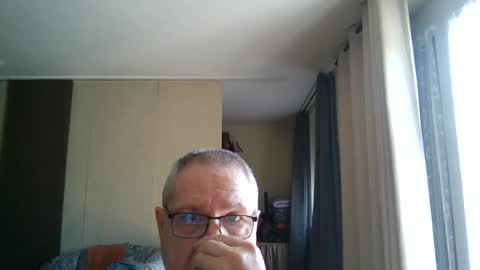 wixer1970 online show from July 21, 2026, 9:11 am