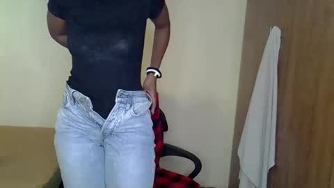 girlie o online show from January 10, 2025, 8:40 am