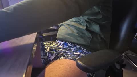 wnhz27 online show from November 24, 2025, 1:49 am