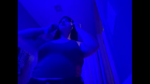 woahtreasureee online show from March 13, 2026, 8:43 am