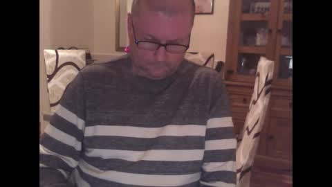 Snapshot of wobble444 chatting on June 8, 2026, 10:54 pm wobble444 online show from June 8, 2026, 10:54 pm