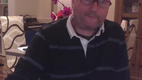 Snapshot of wobble444 chatting on June 16, 2026, 11:07 pm wobble444 online show from June 16, 2026, 11:07 pm