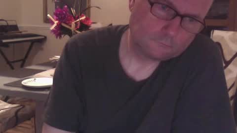 Snapshot of wobble444 chatting on June 21, 2026, 11:51 pm wobble444 online show from June 21, 2026, 11:51 pm