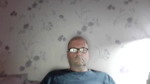 Snapshot of wobble444 chatting on July 13, 2026, 12:24 am wobble444 online show from July 13, 2026, 12:24 am