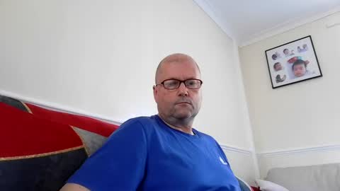 Snapshot of wobble444 chatting on July 13, 2026, 1:14 pm wobble444 online show from July 13, 2026, 1:14 pm