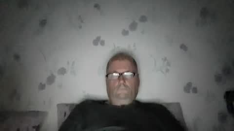 Snapshot of wobble444 chatting on July 16, 2026, 1:11 am wobble444 online show from July 16, 2026, 1:11 am