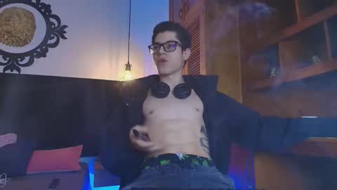  W O L F  online show from March 28, 2026, 11:32 am