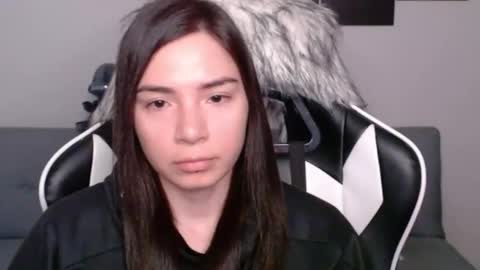 Alex online show from January 21, 2025, 2:22 am