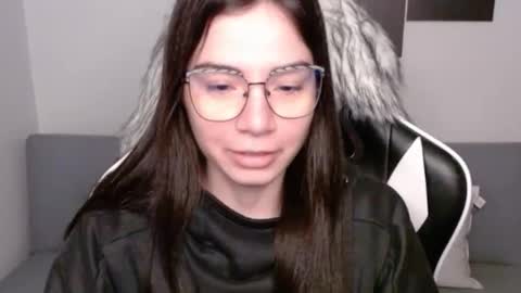 Alex online show from September 25, 2025, 2:37 am