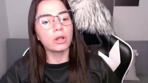 Alex online show from September 26, 2025, 2:59 am