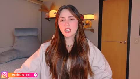 Snapshot of wolfsfoster chatting on April 24, 2026, 2:58 am online show from April 24, 2026, 2:58 am