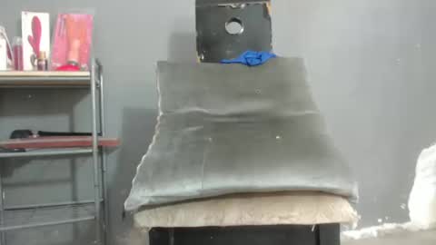 SHENIEL RODRIGUEZ online show from October 16, 2025, 9:27 pm