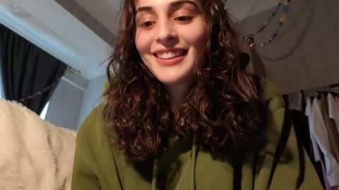 Stia online show from February 28, 2026, 6:47 am