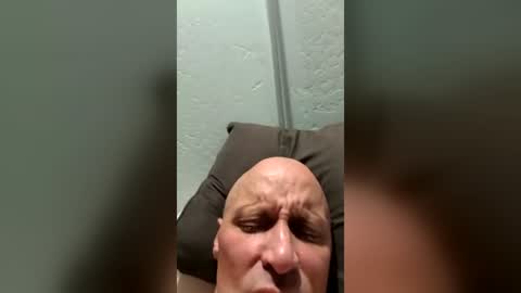 woodro1000 online show from July 2, 2026, 8:53 am