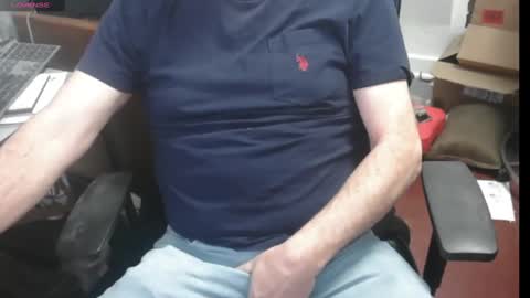 woodworker6473 online show from February 28, 2025, 11:56 pm