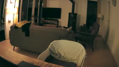 woodwurm and Snoeske online show from November 7, 2025, 3:28 am