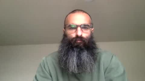 woof_wolf37 online show from February 17, 2026, 3:51 pm