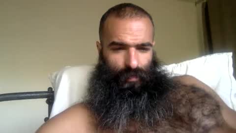 woof_wolf37 online show from February 27, 2026, 3:23 pm