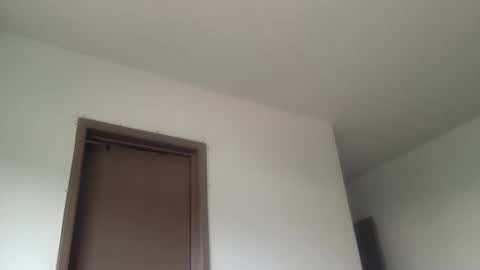 Snapshot of woof_wolf37 chatting on June 5, 2026, 3:51 pm woof_wolf37 online show from June 5, 2026, 3:51 pm