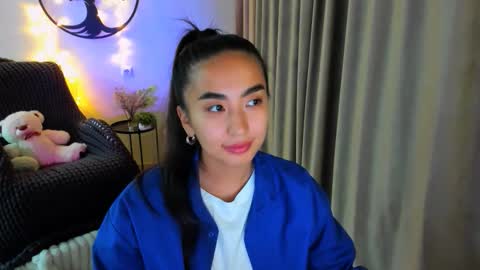 dudetta Kim online show from November 27, 2025, 1:46 pm