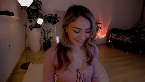 worldsbaby online show from February 27, 2025, 5:36 pm