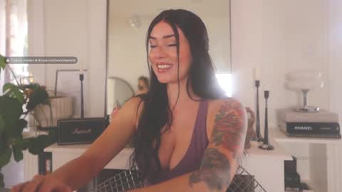 Brielle online show from February 20, 2025, 10:26 pm