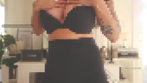 Brielle online show from March 4, 2025, 1:01 am