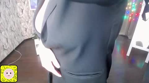 Snapshot of wow_co chatting on January 2, 2025, 6:56 pm wow_co online show from January 2, 2025, 6:56 pm