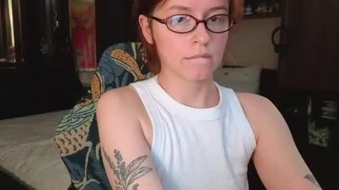 Snapshot of wow_luvng chatting on June 22, 2026, 4:04 pm Rebecy online show from June 22, 2026, 4:04 pm
