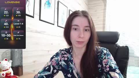 Anna  online show from September 18, 2025, 7:54 am