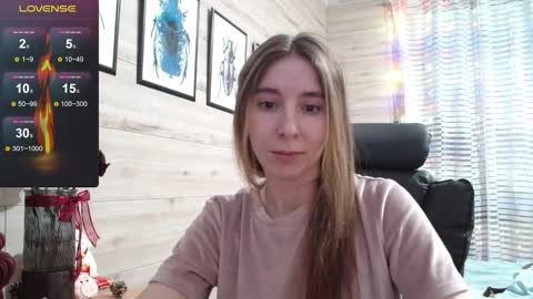 Anna  online show from December 18, 2025, 12:00 pm