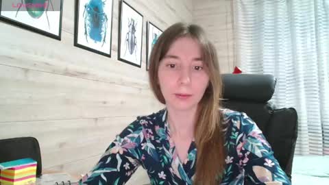 Anna  online show from May 27, 2026, 5:21 pm