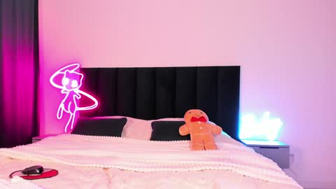 Emi online show from December 23, 2024, 5:06 am