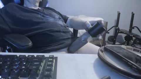 wowsers2022 online show from February 7, 2025, 2:40 am