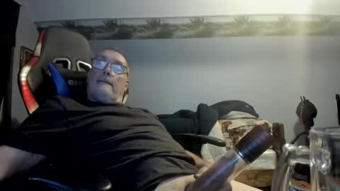 wowsers2022 online show from October 21, 2025, 12:00 am