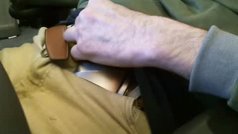 wrangleat0r online show from December 8, 2024, 1:35 am