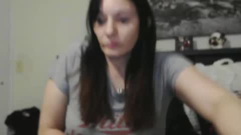 Snapshot of wrenleigh chatting on February 20, 2025, 9:33 am Crystal Lake online show from February 20, 2025, 9:33 am