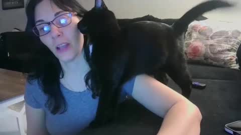 Snapshot of wrenleigh chatting on October 27, 2025, 9:13 am Crystal Lake online show from October 27, 2025, 9:13 am